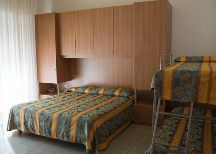 Hotel Joli 2*
